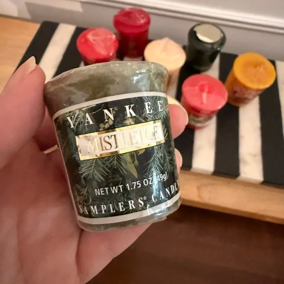 Vintage Yankee Candle Christmas Lot small candles lot of 9 As Is! - Picture 2 of 10